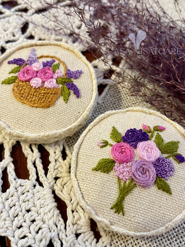 Broșă brodată handmade